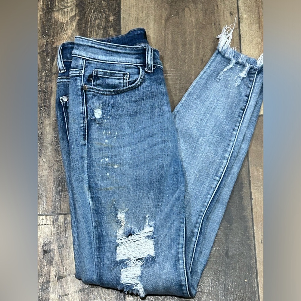 Worn one time excellent condition Judy Blue Jeans 3/26